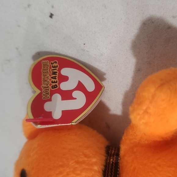 Ty Halloweenie Beanie Baby HAUNTED - Picture 2 of 7
